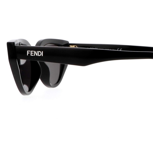 FENDI Way Sunglasses in Black - FE400091-01A MSRP $445 - BNIB main image 10
